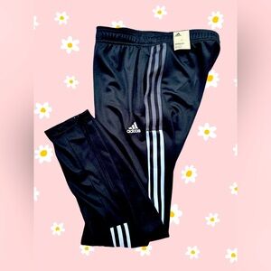 ADIDAS TIRO21 Women’s trainers pants - size M NWT
